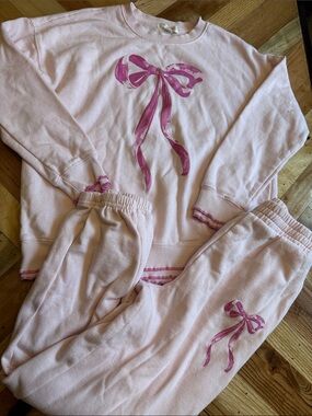 Kids Pink Bow Sweatshirt & Jogger Matching Set